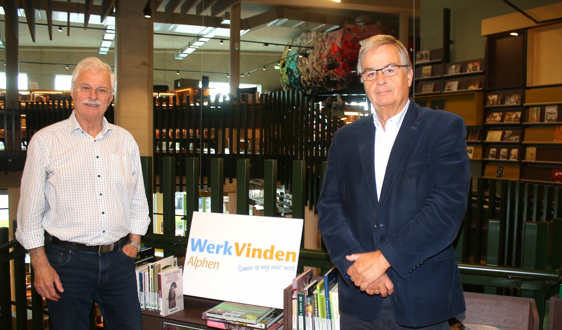 Nico Moen (rechts) en Fré van der Werff (Buddy Coördinator): “Wij werken compleet neutraal met een klein budget ”. 