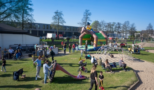<p>De speeltuin wordt vandaag de dag nog steeds druk bezocht.</p>