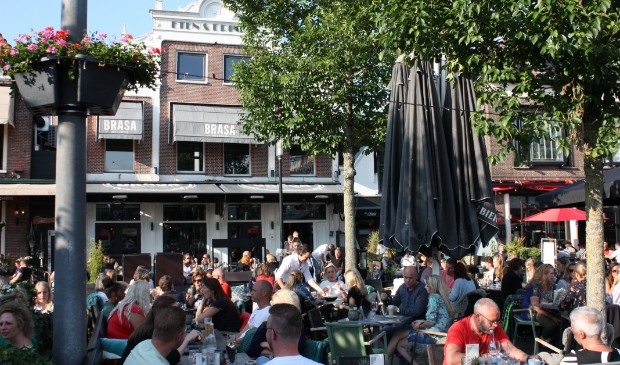<p>Purmerend beschikt niet alleen over een heerlijk horecaplein, maar ook over het beste terras van Nederland: Brasa.</p>