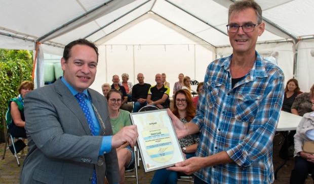 <p>Burgemeester Polak reikte de Gouden Greep uit.</p>