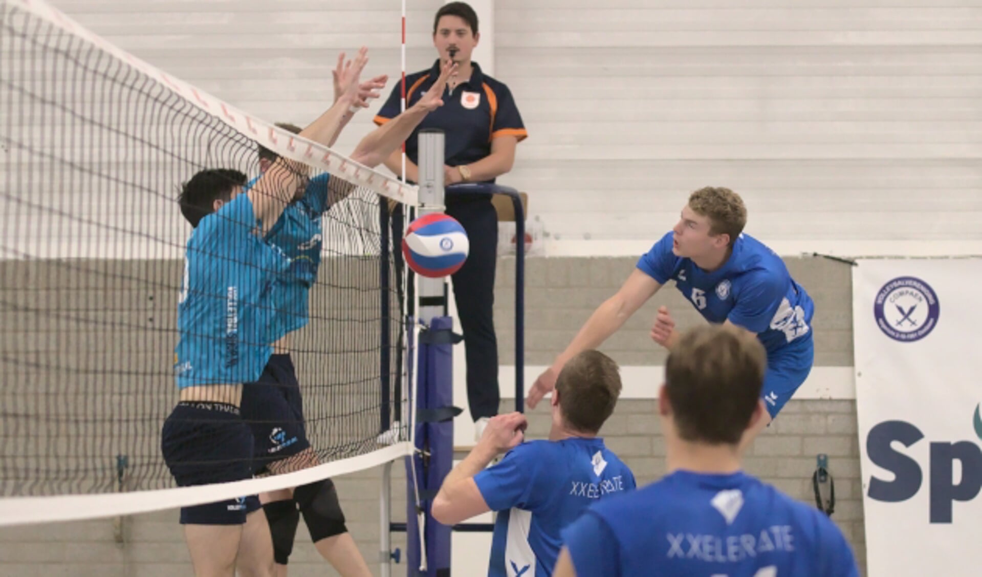 Volley Tilburg heerste aan het net.