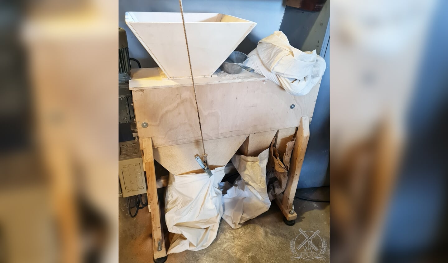 De molen heeft een nieuwe aanwinst: de buil.