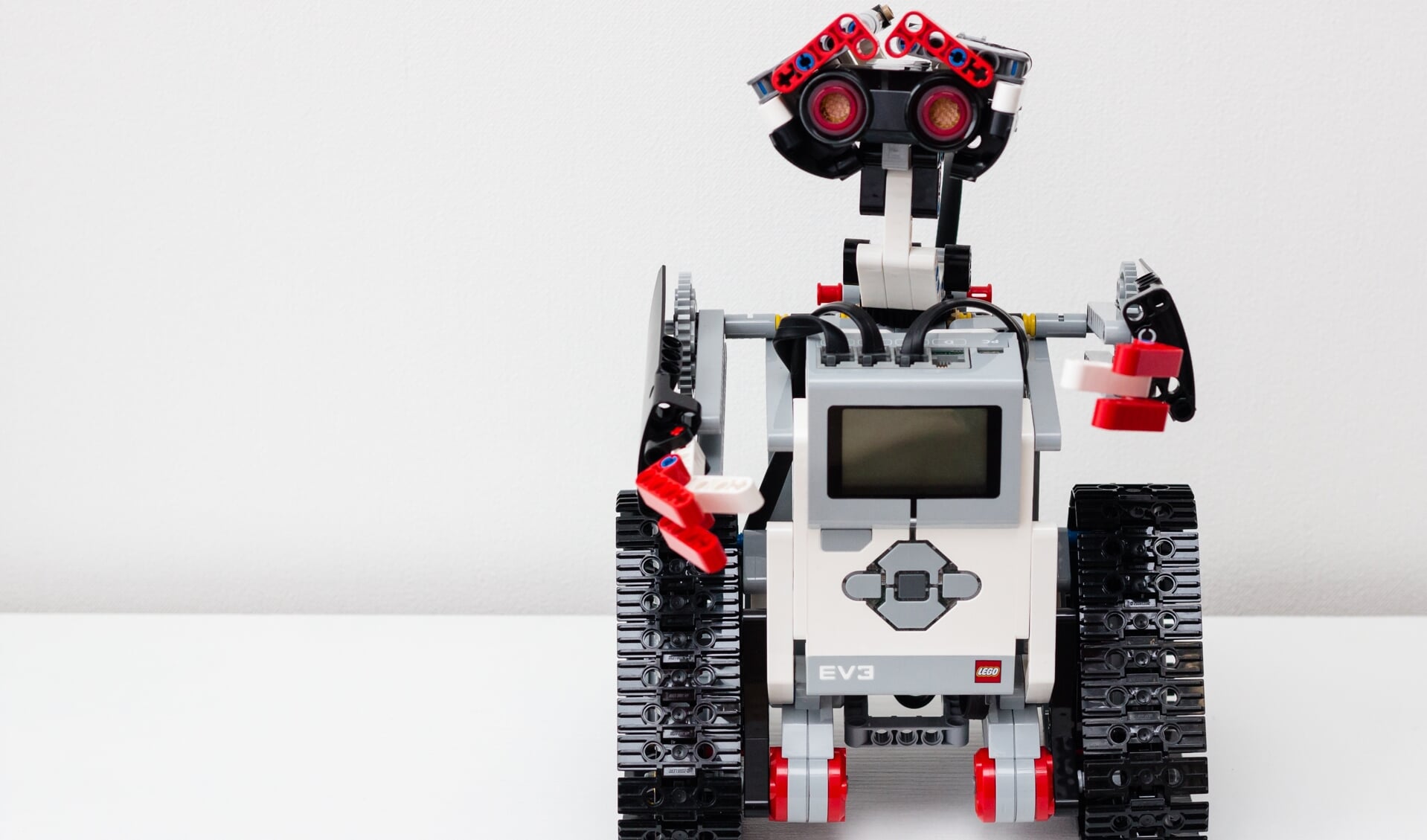 Doe mee met de LegoLab Mindstorms workshops.