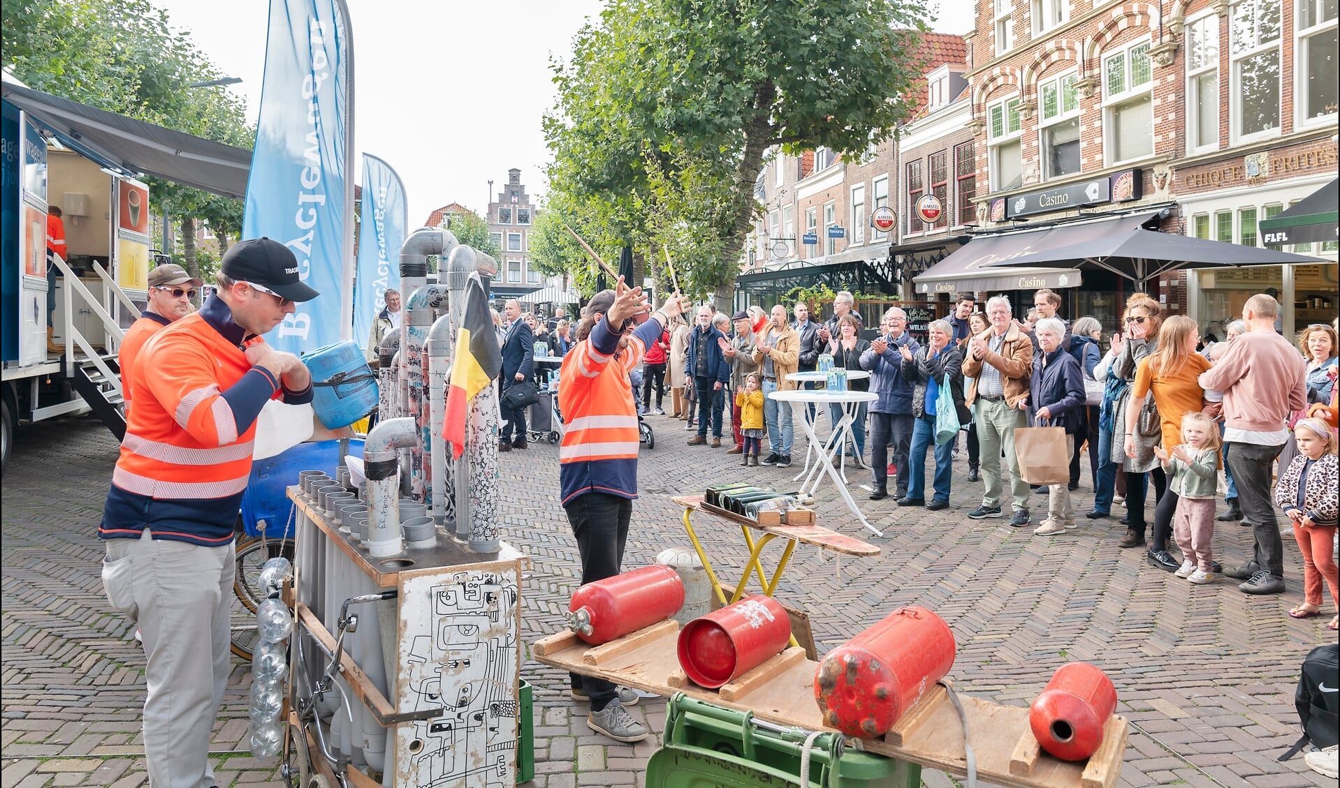 Opening van de Recyclewagen van Spaarnelanden met het optreden van Trashbeatz op de Botermarkt.
