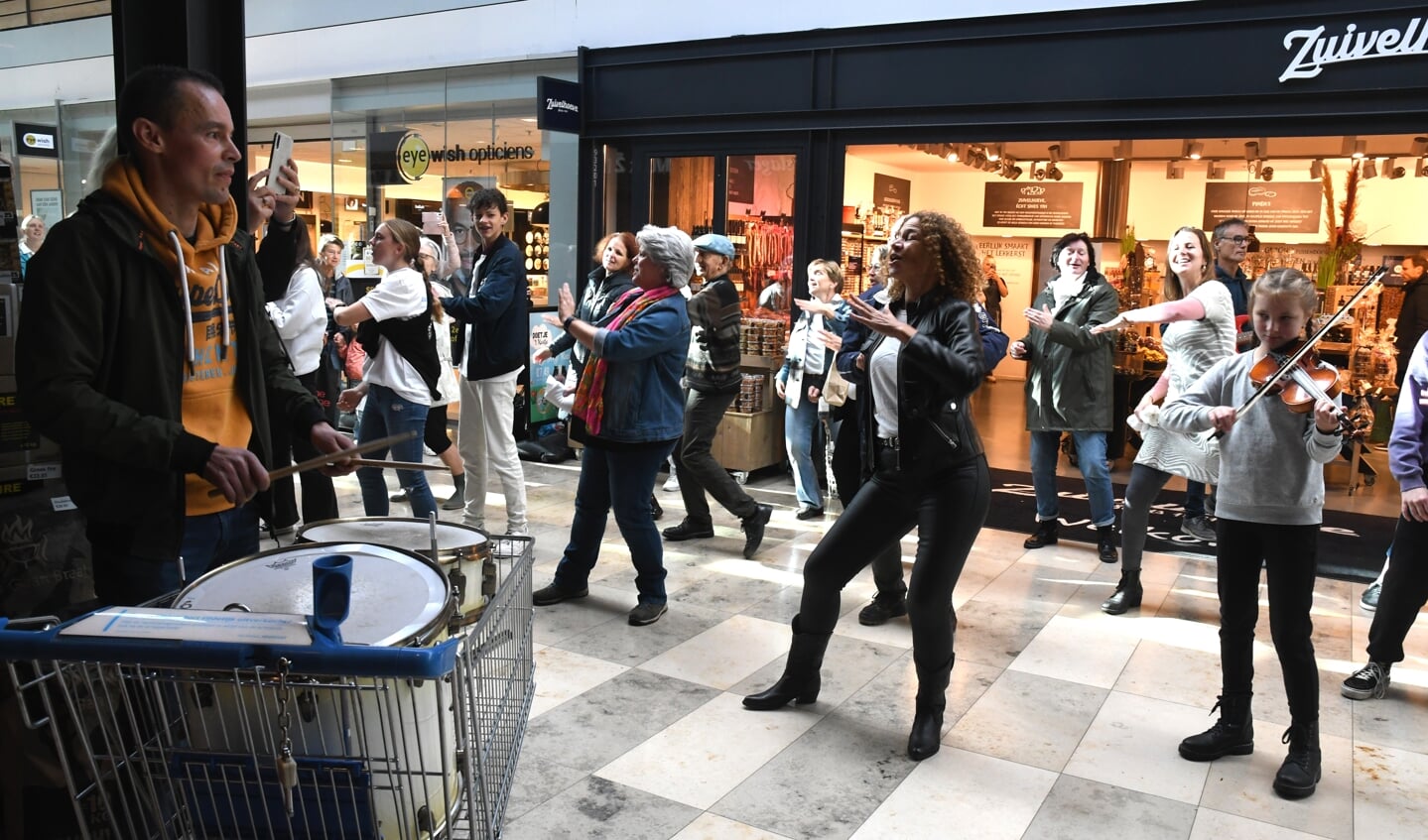 Een flashmob in de Koninghoek. 