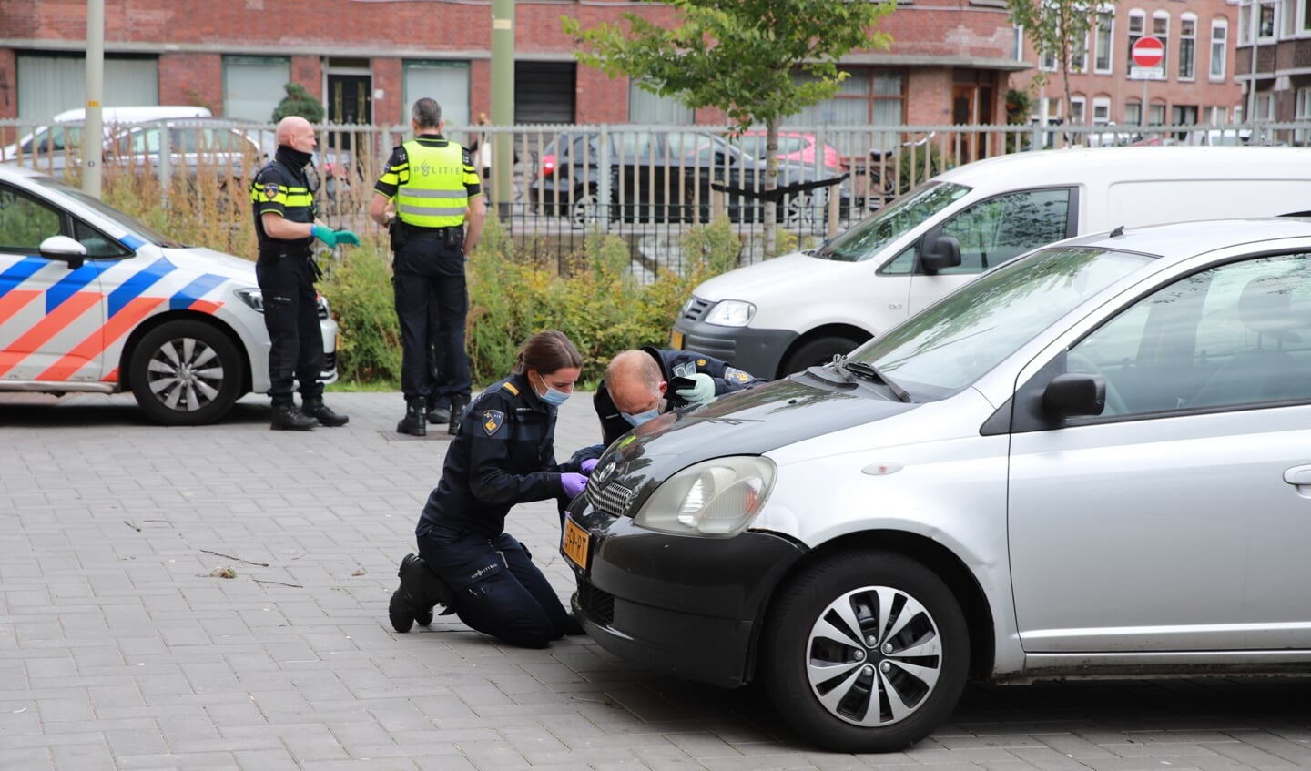 Vluchtauto aangetroffen; 19-jarige man meld zich bij politiebureau