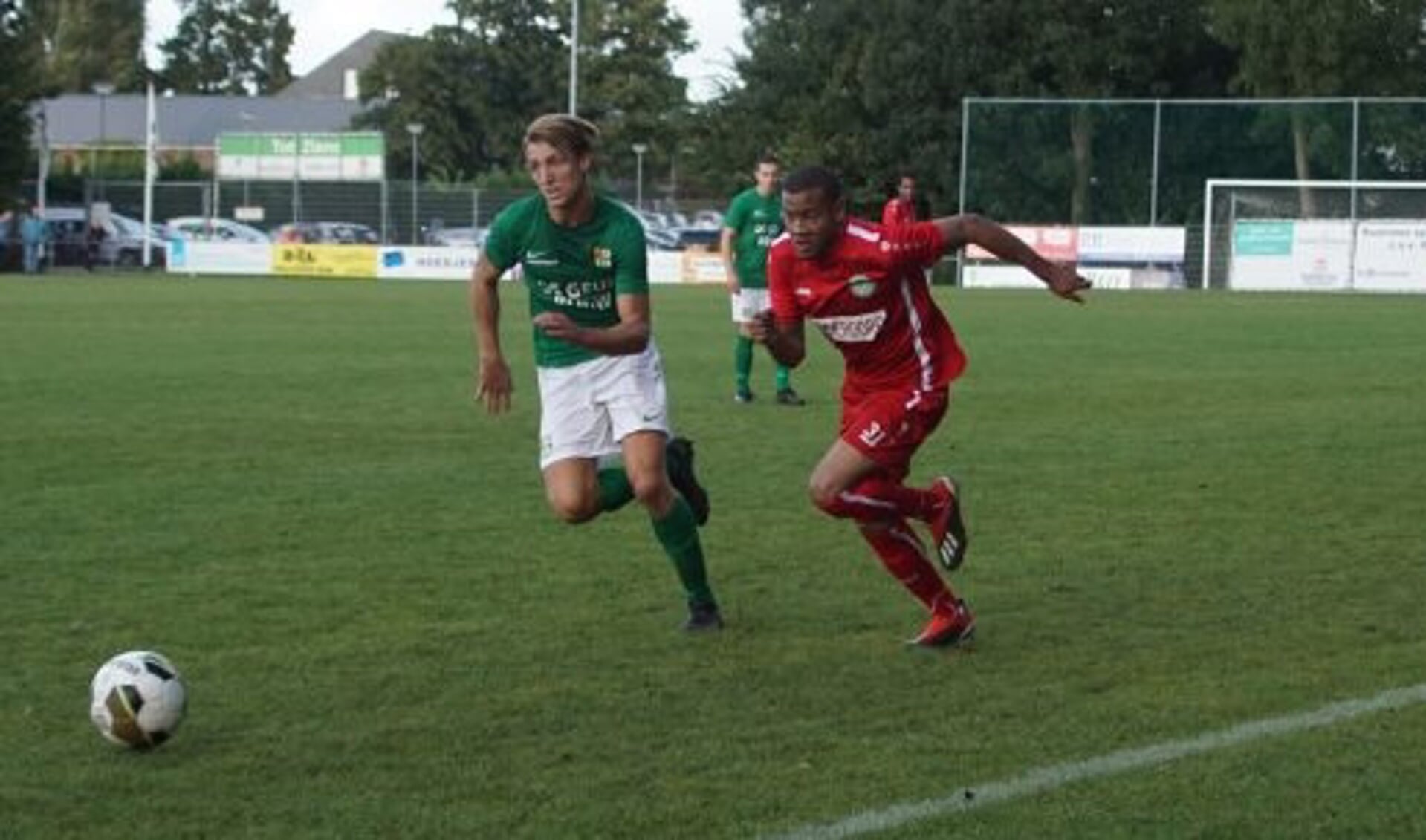 Daniël Vos, hier in actie tegen de eerder gespeelde wedstrijd tegen HBOK, scoorde de 1-0 voor BOL tegen De Meern.