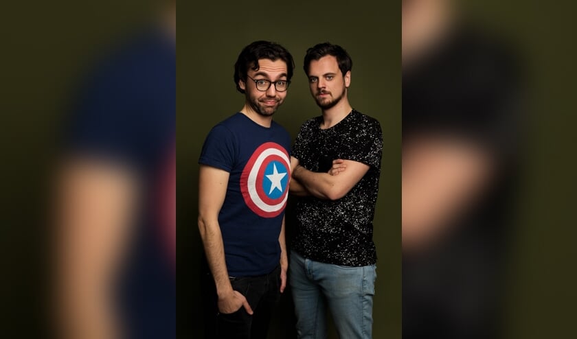 Cabaretiers Klaas Prins en Oscar Arnold.