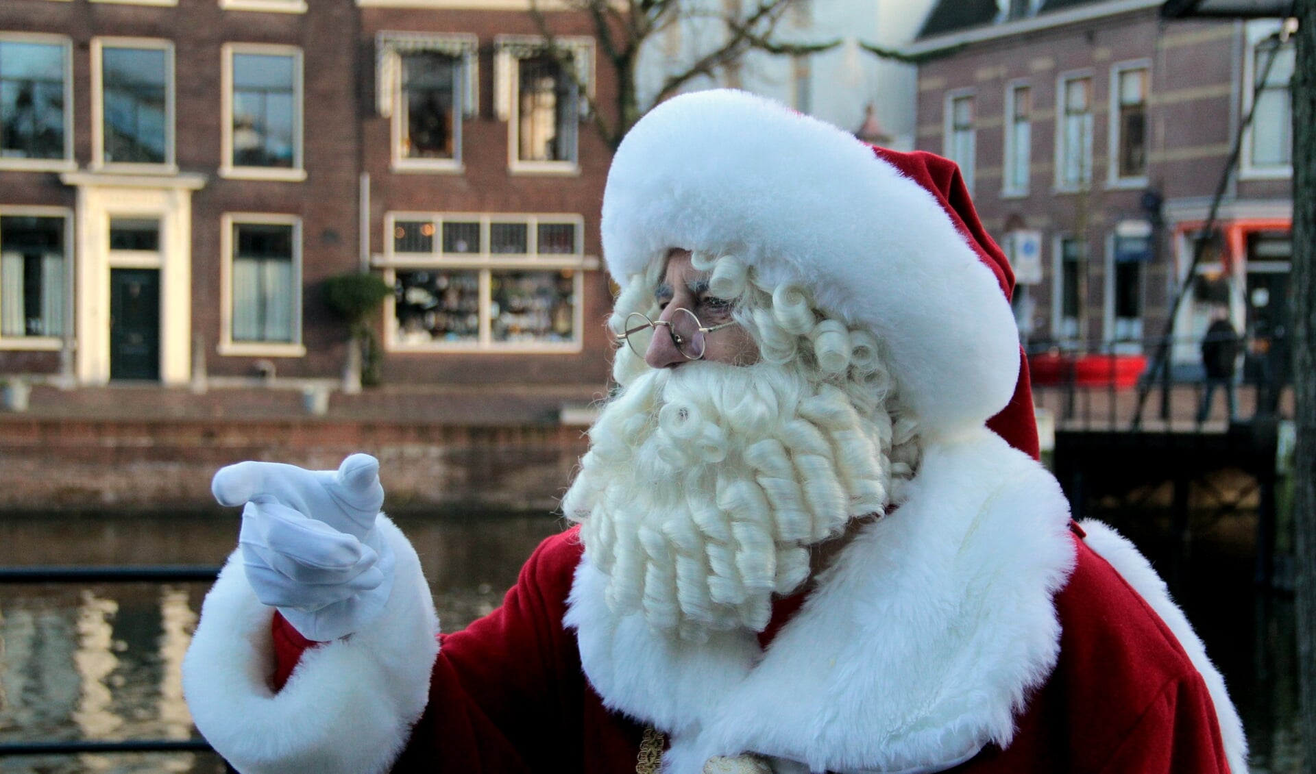 Kerstman in Schiedam.