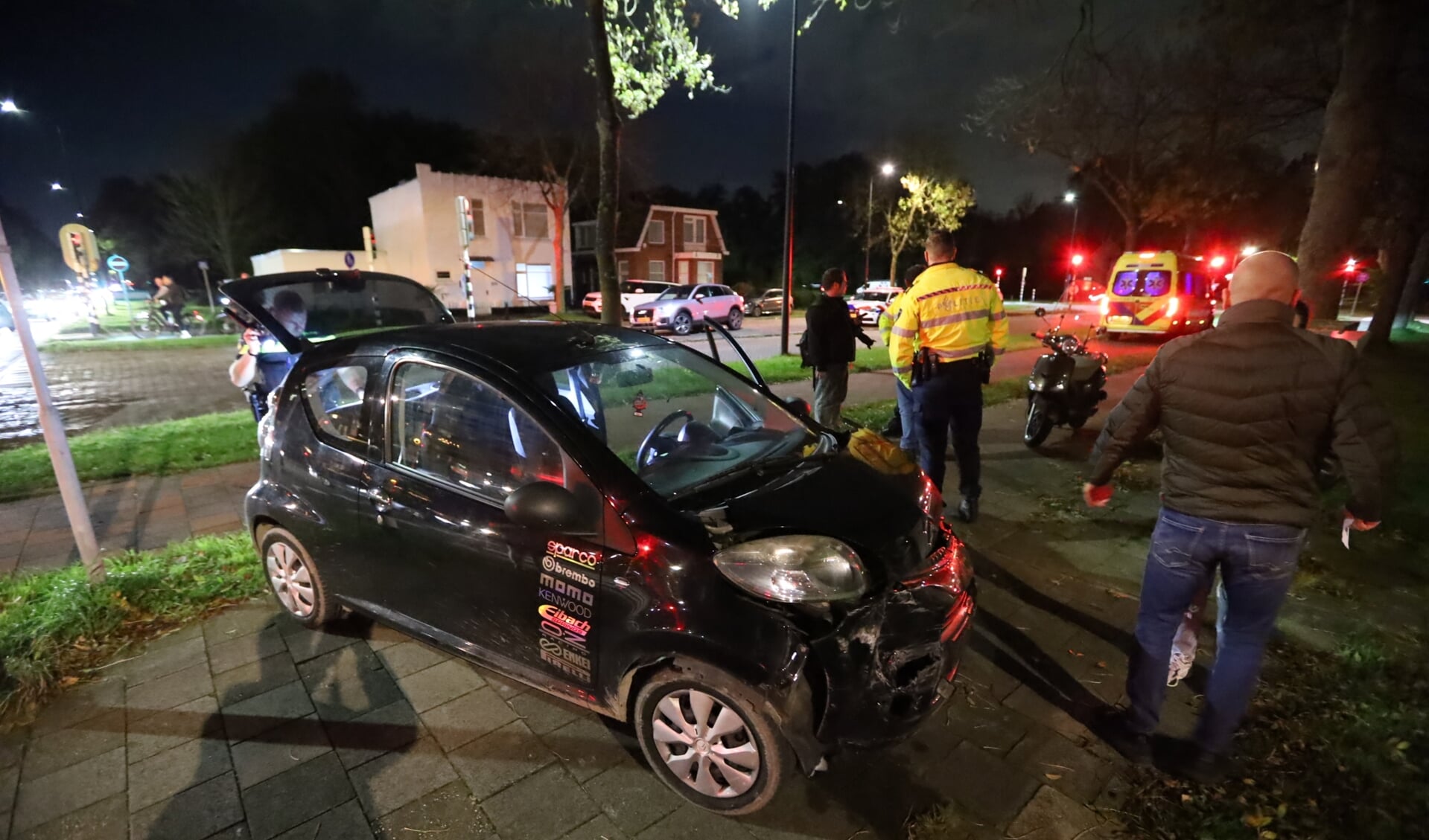 Donderdag 10 november vond er een aanrijding plaats tussen twee voertuigen aan de Prinses Beatrixlaan in Rijswijk.