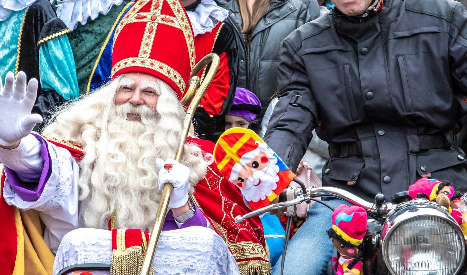 Sinterklaas maakt optochten door de Westlandse dorpen.