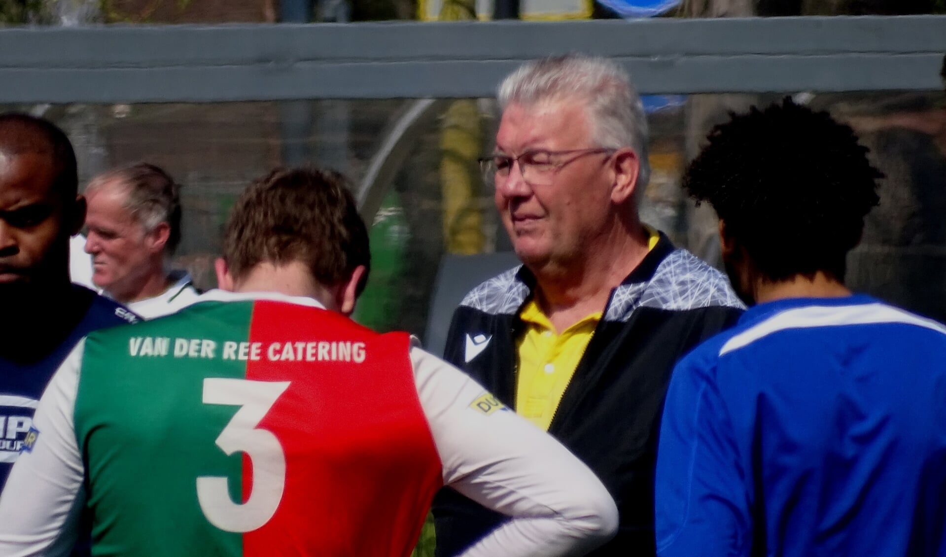 Mario Krabbendam is van veel voetbalmarkten thuis en was vorig seizoen ook even interim-trainer. (Foto: UWM/gsv)
