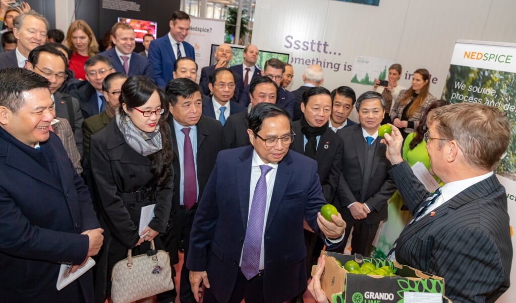 De Vietnamese delegatie ziet Nederland als een topexporteur van agrarische producten.