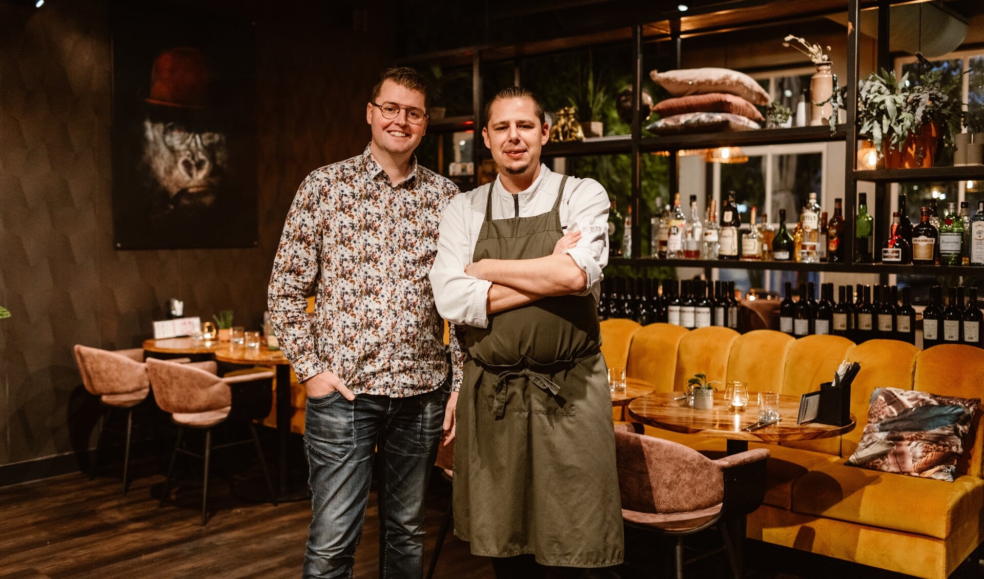 Dennis de Winter (l.) en Collin van Sabben in het restaurant van Chapter.