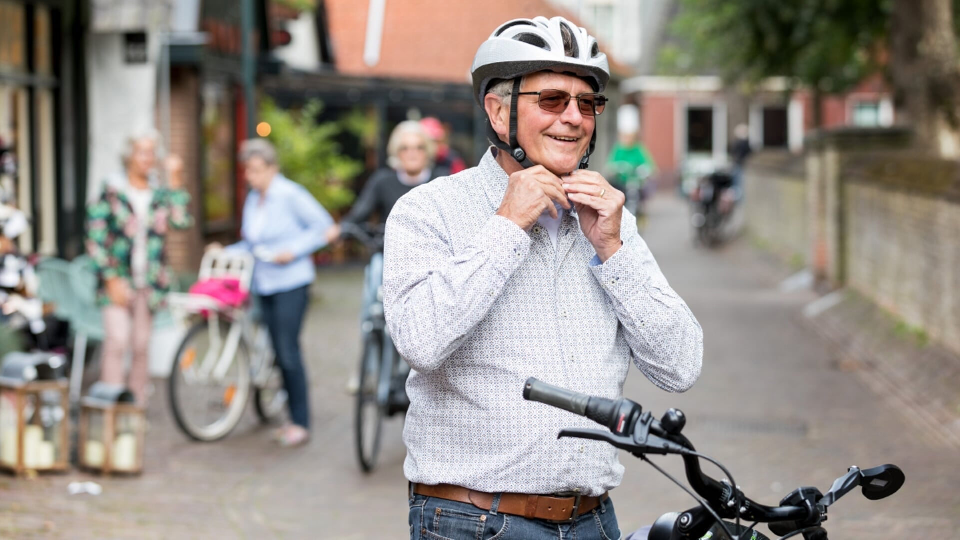 Het programma 'Doortrappen' start in april met fietslessen voor senioren.