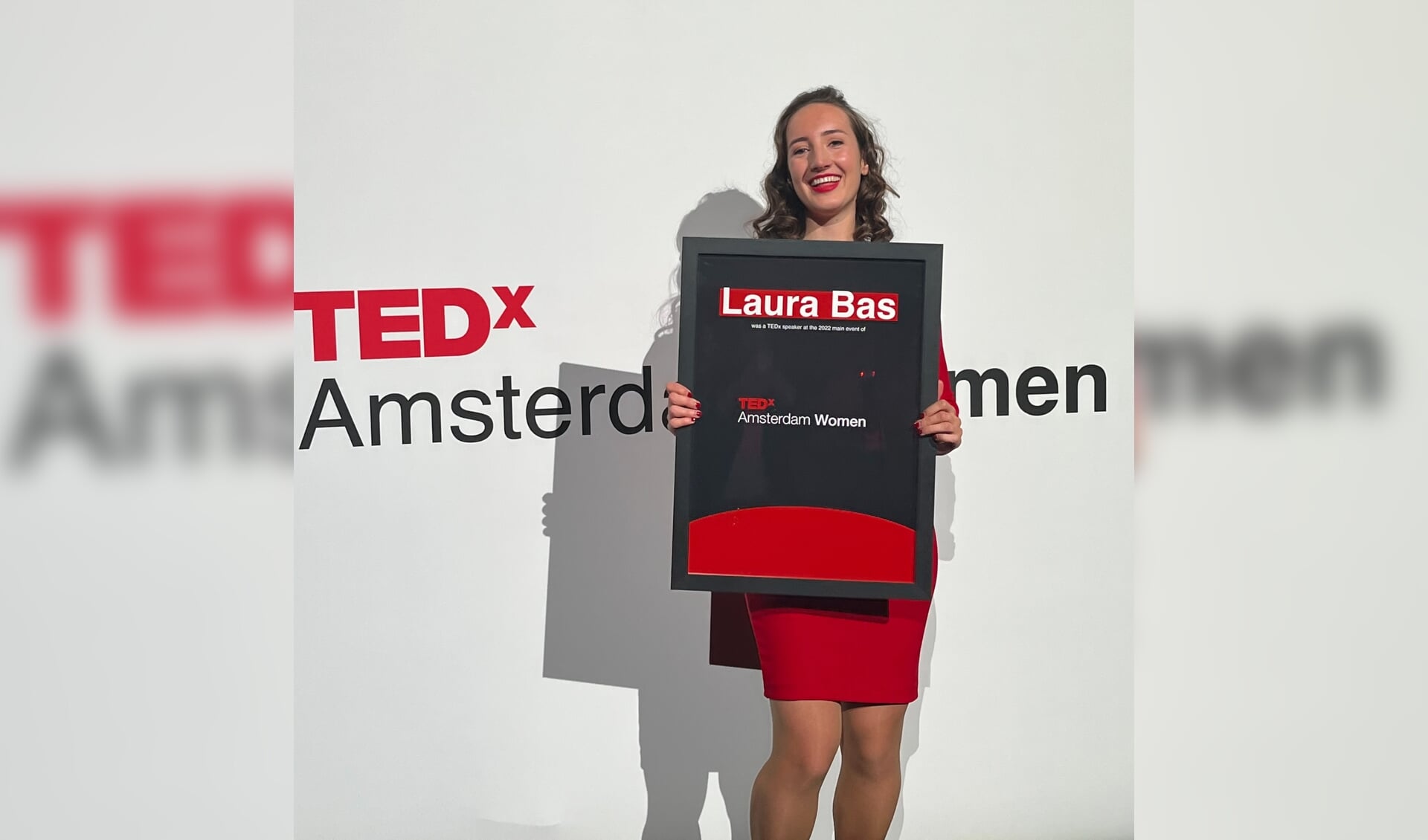 Laura Bas na het geven van haar TED Talk.