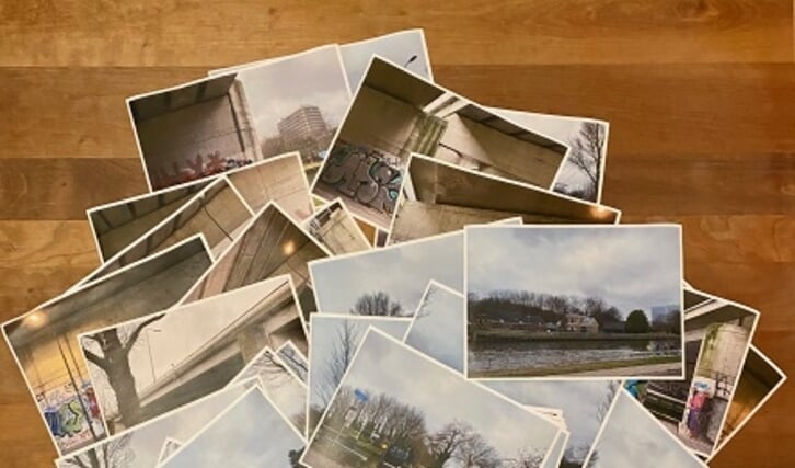 Een stapel van 50 foto's van het Rijn-Schiekanaal vormt het vertrekpunt voor het kunstwerk van 35 meter.