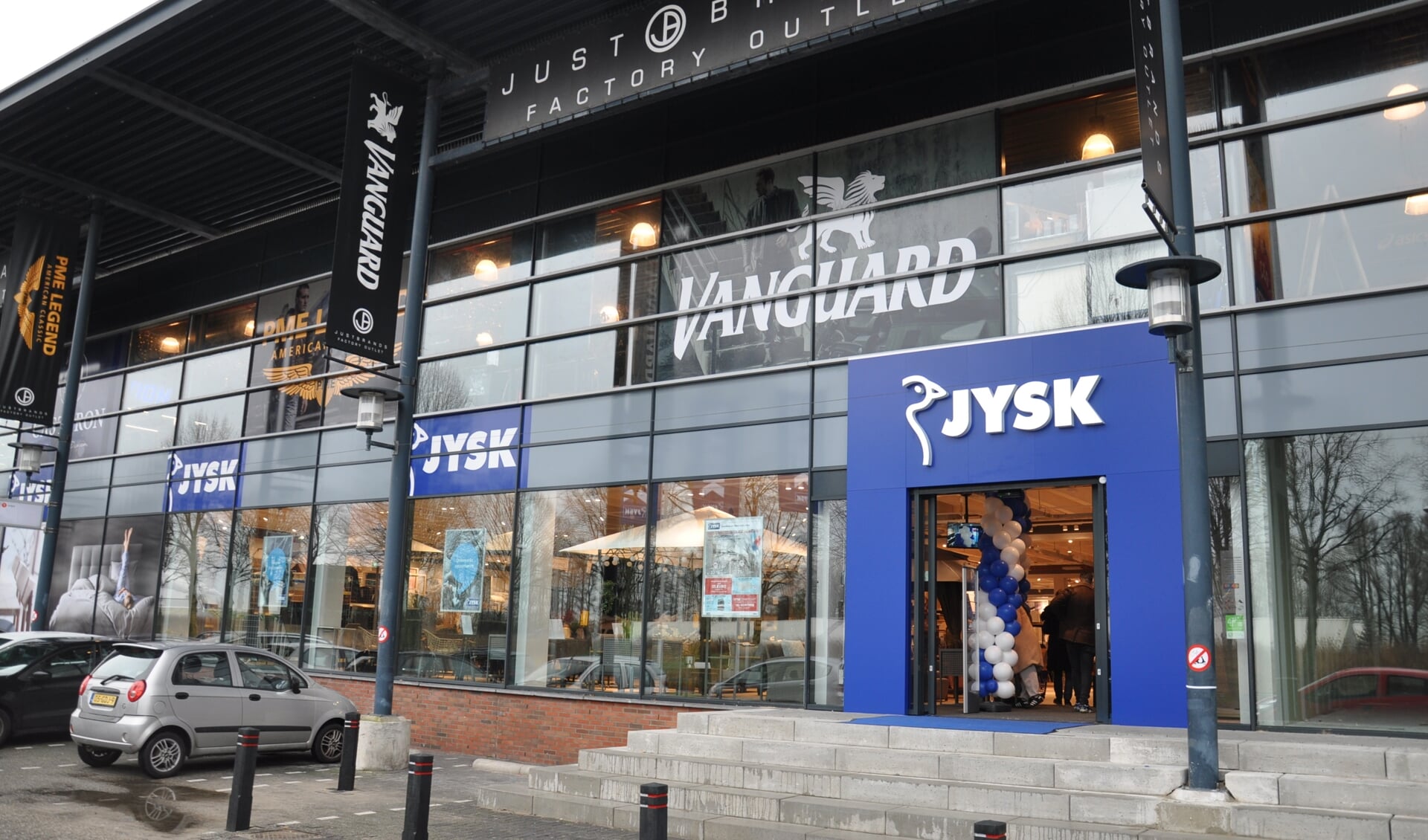 Jysk sinds deze week gevestigd in winkelcentrum Amsterdam-Akerpoort.