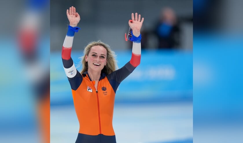 <p>Irene Schouten is met twee gouden plakken nu al grootverdiener op de Spelen.</p>