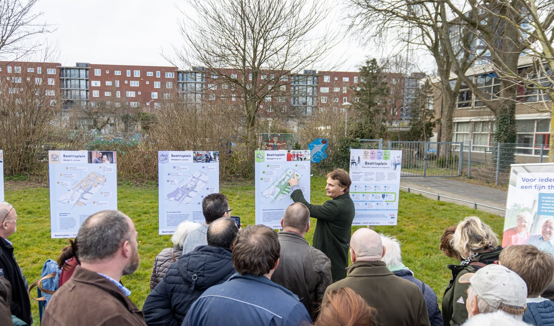 Op 12 maart werden buurtbewoners van het Prinses Beatrixplein geïnformeerd over de toekomstplannen. 