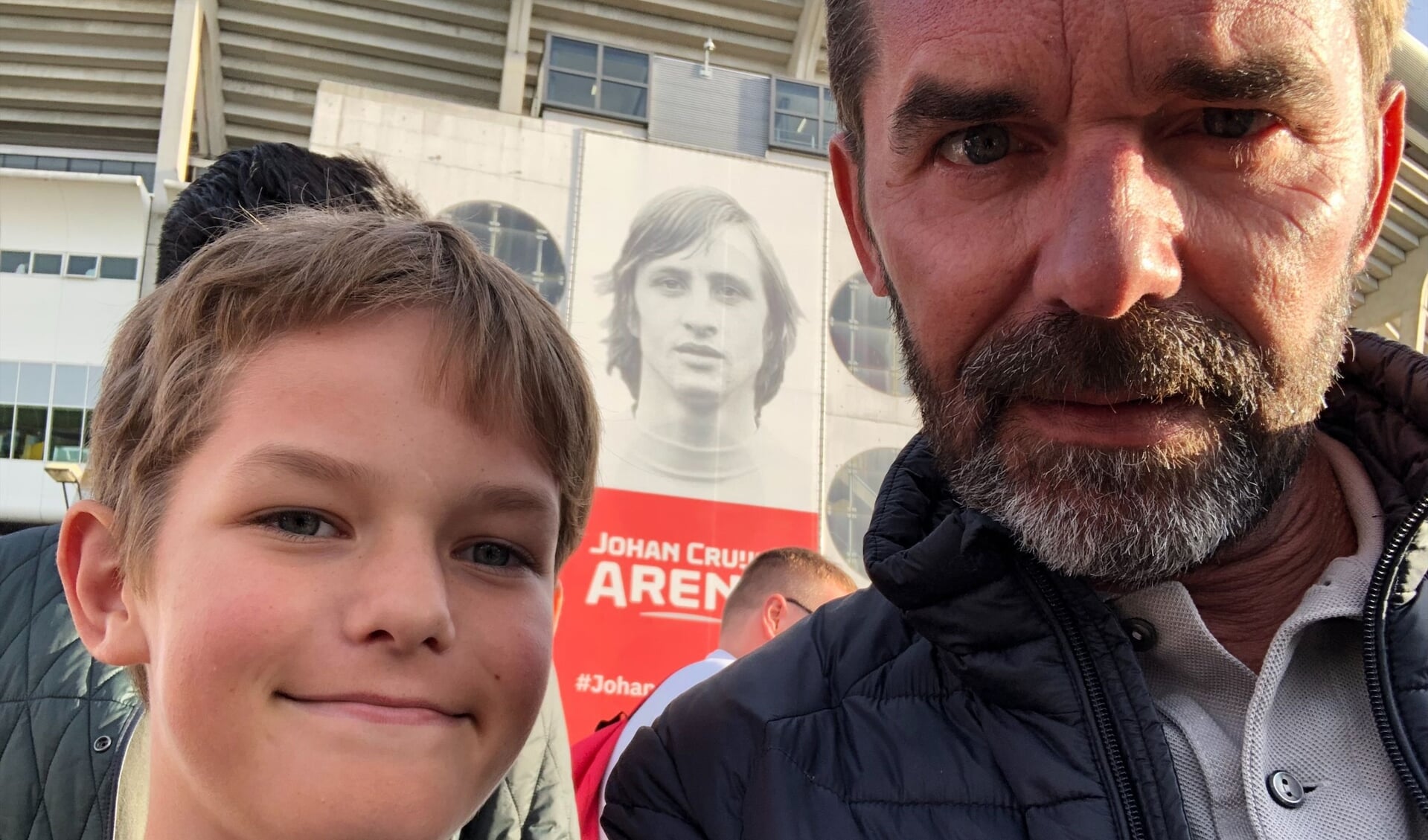 Paul Meijer met zijn zoon Maxim naar Ajax.