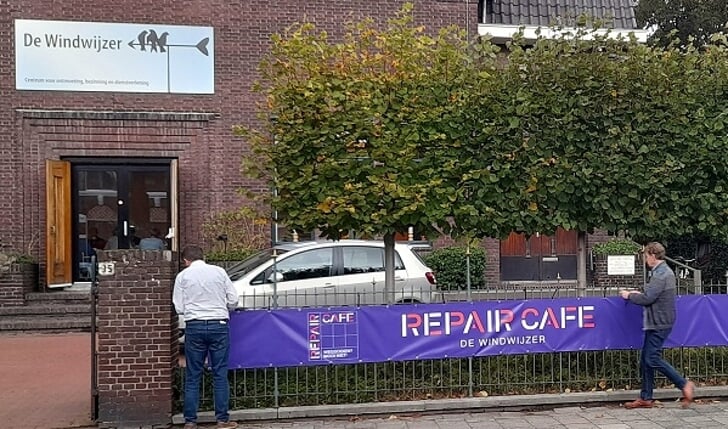 Repair Café in De Windwijzer.