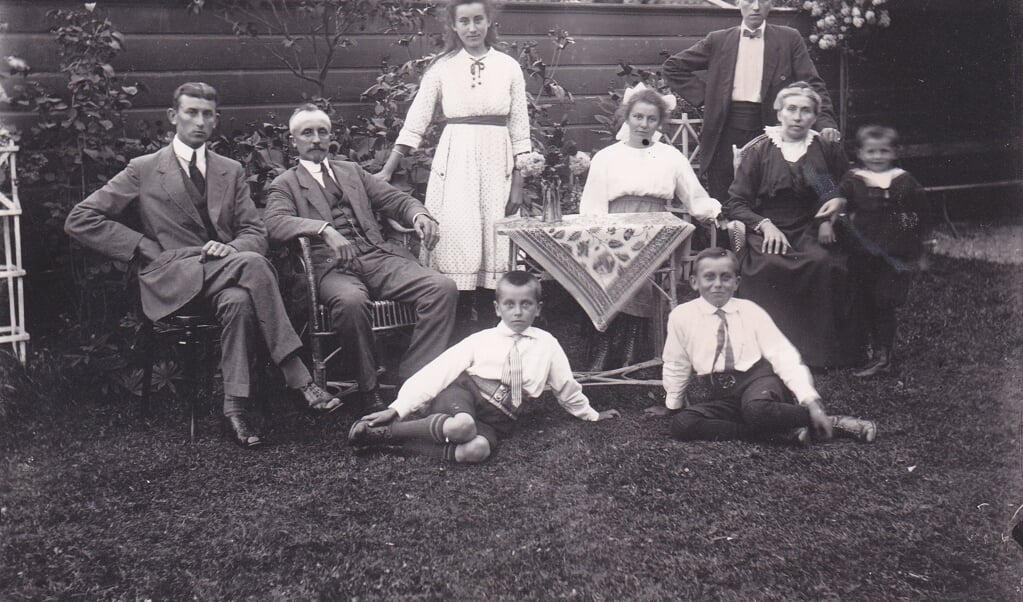 Jan Goede en zijn gezin. 