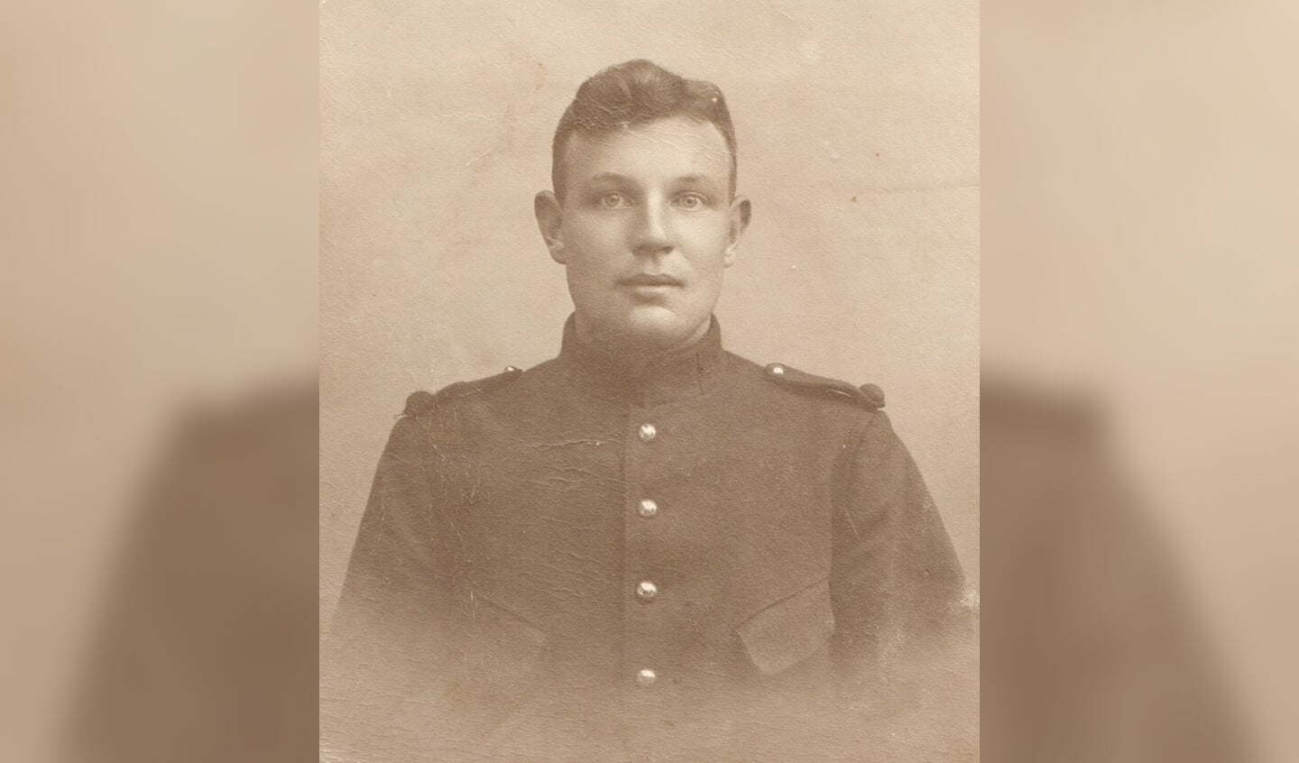 Arie van Zeijl uit Kwintsheul was tijdens de Eerste Wereldoorlog zelf soldaat.