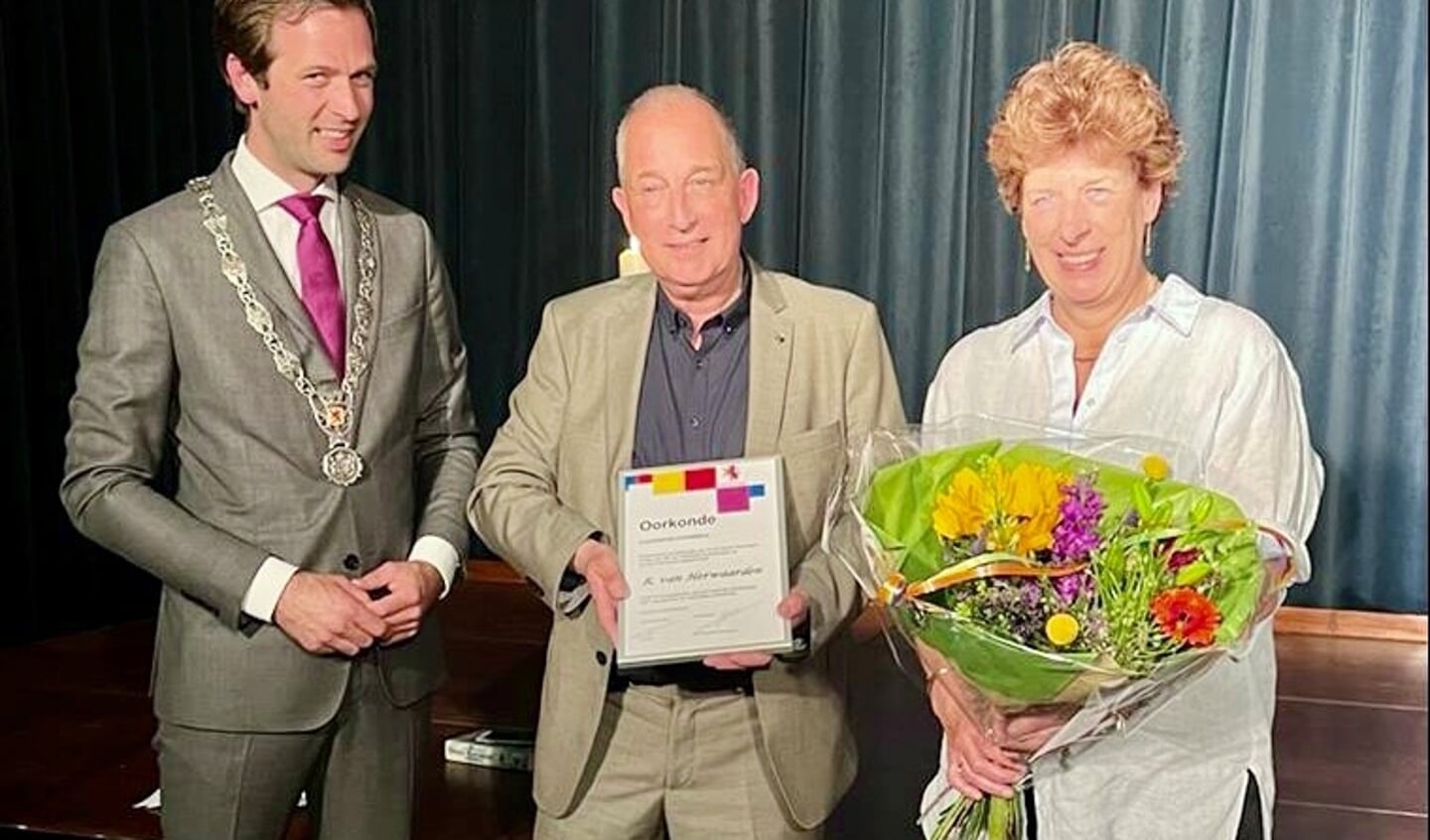 Uitreiking Stadsspeld aan Rob van Herwaarden.