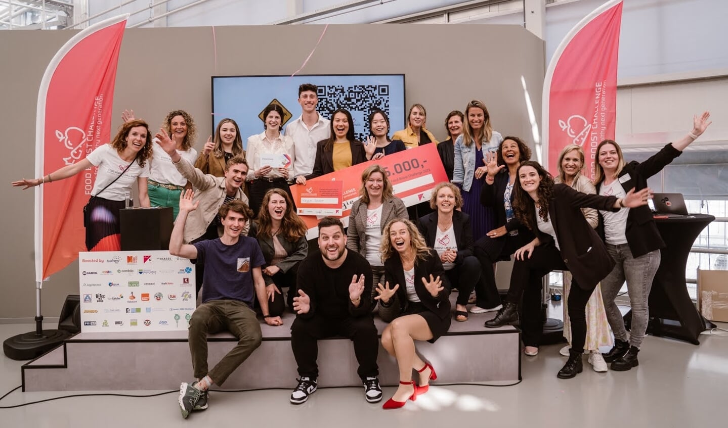 De deelnemende studententeams.