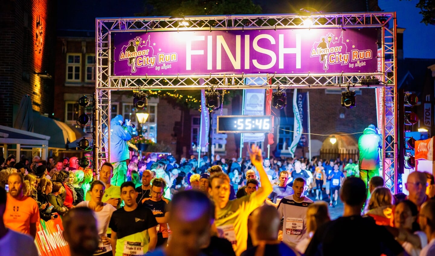 Hardlopers van de City Run kunnen blijven hangen voor Swinging Night.