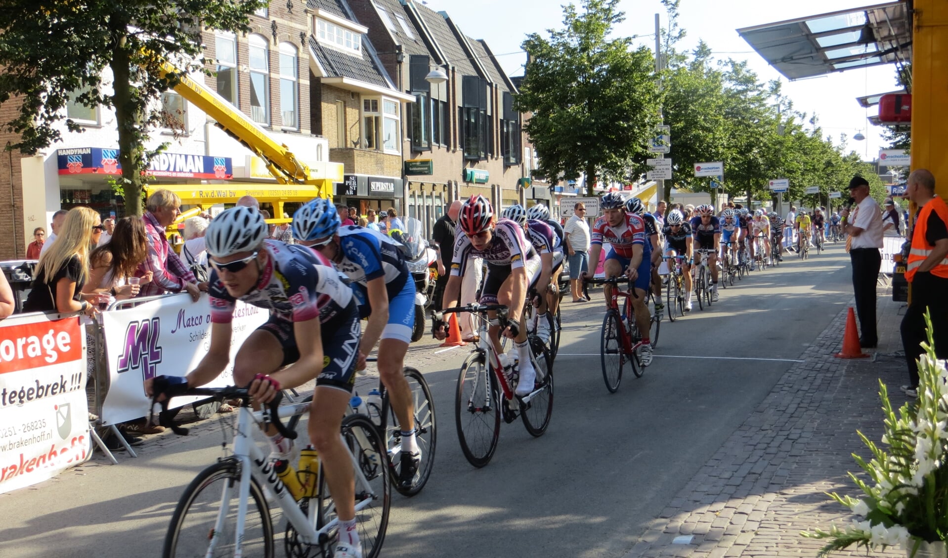 De wielerronde van Beverwijk in 2019.