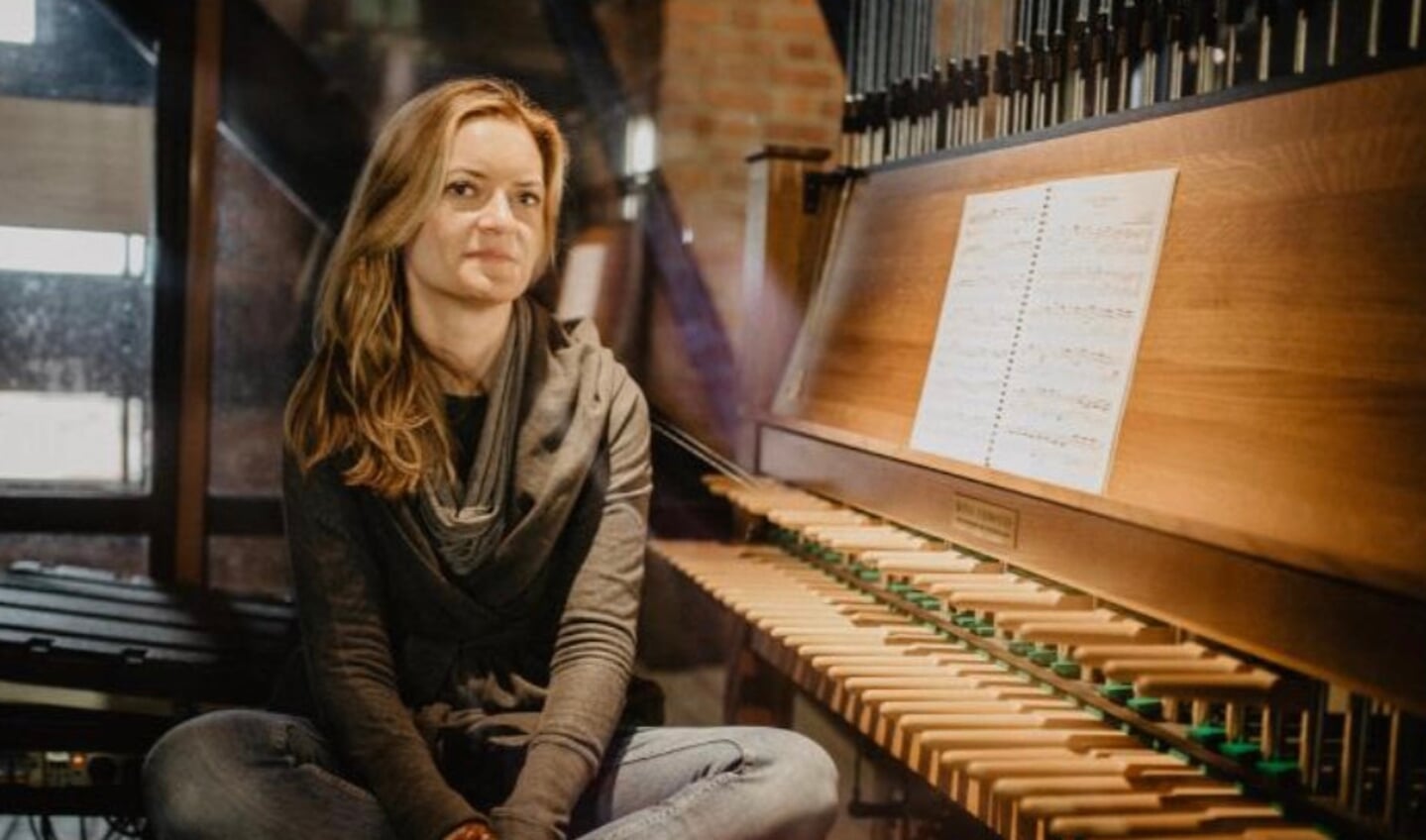 Beiaardier Monika Kazmierczak uit Polen verzorgt 17 augustus een concert.