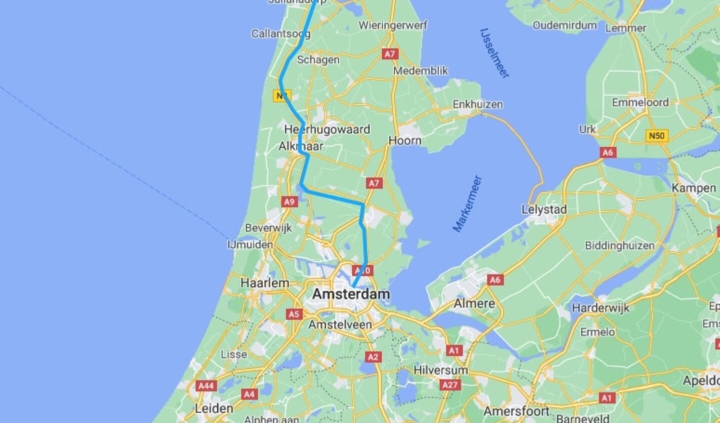 Het Noordhollandsch Kanaal loopt van Den Helder tot aan Amsterdam.