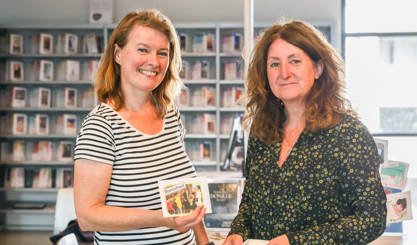 Duizendpoten van de bibliotheek Karin van Loon (links) en Karen Jaspers (rechts) hebben veel vertrouwen in de fusie.