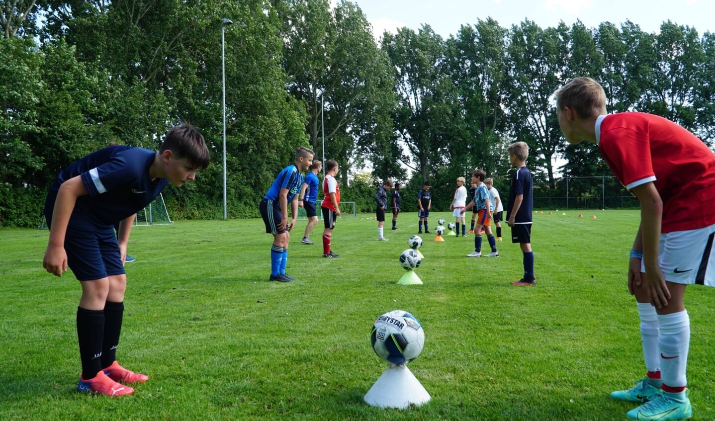 Team Sportservice en SV Enkhuizen willen kinderen 'breed motorisch' opleiden.