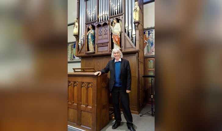 Gerard Legierse (1951) is sinds 2004 als vaste organist en dirigent verbonden aan deH. Bonifatiuskerk in Rijswijk.