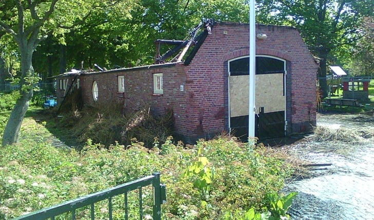 Het Posthuis na de brand in 2020.