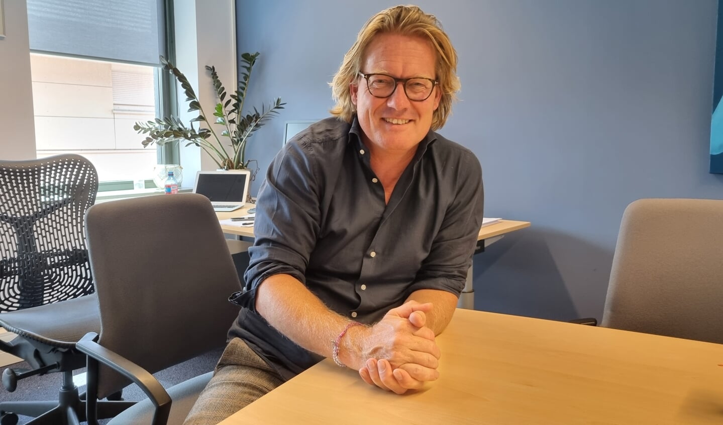 Martin Wörsdörfer (50) is twee dagen in de week wethouder van Oostzaan.