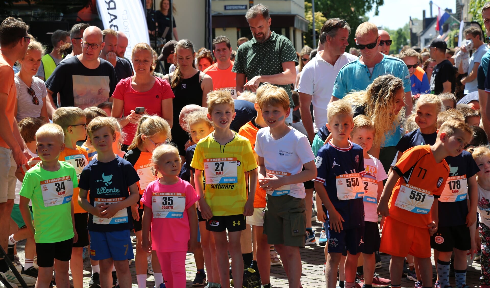 Aan de Stichting Lief Langedijk Kidsrun werd enthousiast meegedaan door kleine, en hele kleine, guppies. 