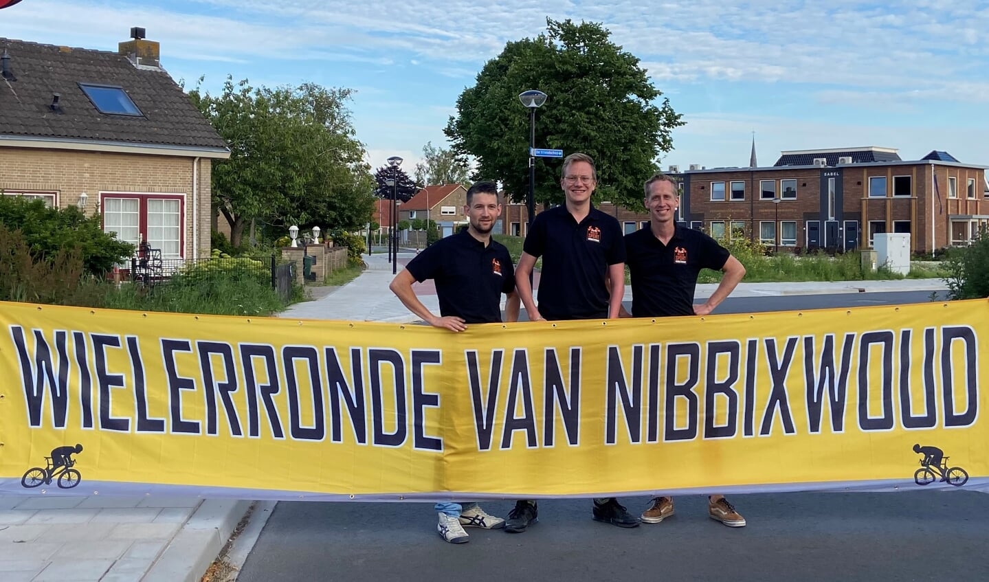 De organisatie van Wielerronde Nibbixwoud: Jory Hoogland, Robbin Zuiker en Peter Kool. Remco staat niet op de foto.