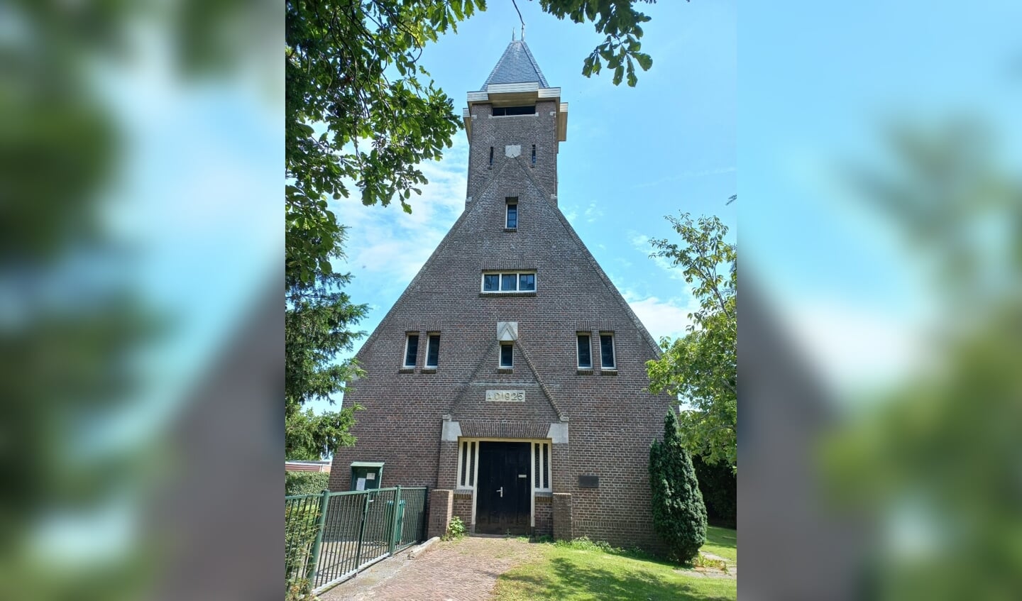 De kerk van Oterleek.