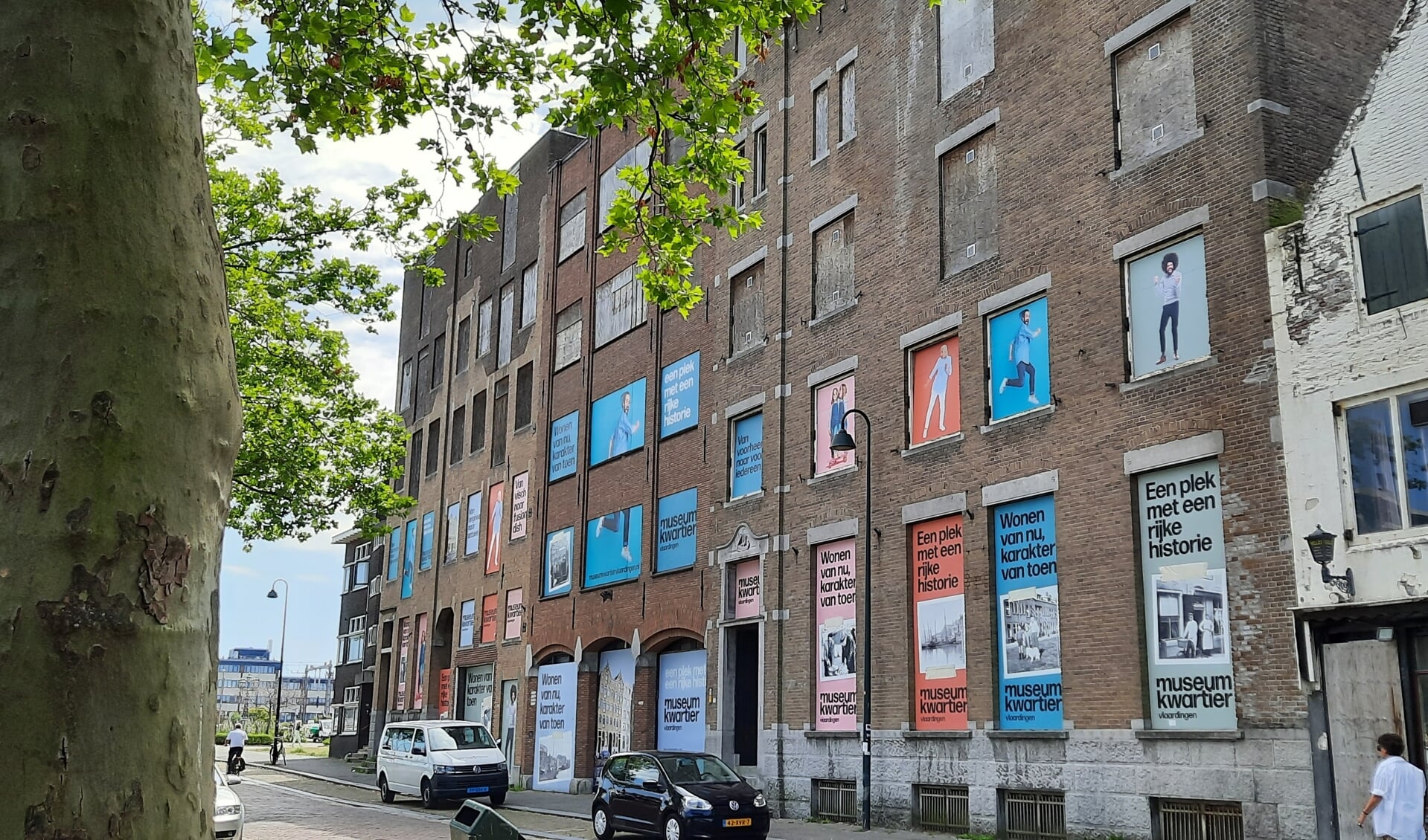 De sterk in verval geraakte Sprijpanden aan de Westhavenkade, een doorn in het oog van veel Vlaardingers, worden gerenoveerd gelijktijdig met de ontwikkeling van het Museumkwartier.