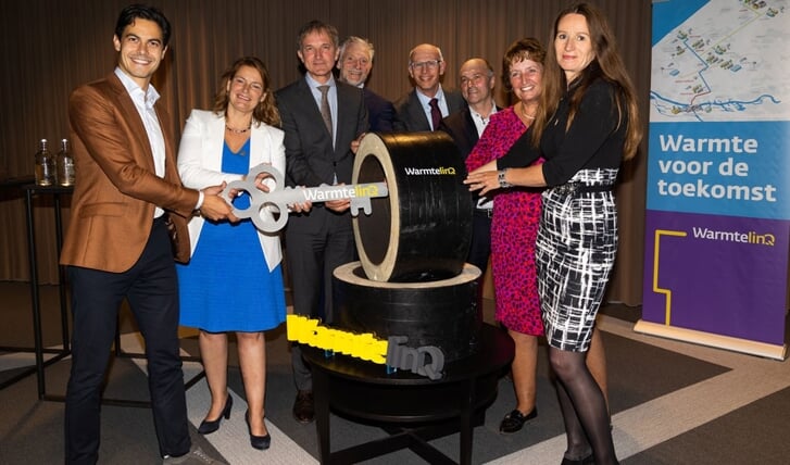 Het startsein voor de aanleg van de ondergrondse warmteleiding van Rijswijk naar Leiden is vandaag gegeven. 
