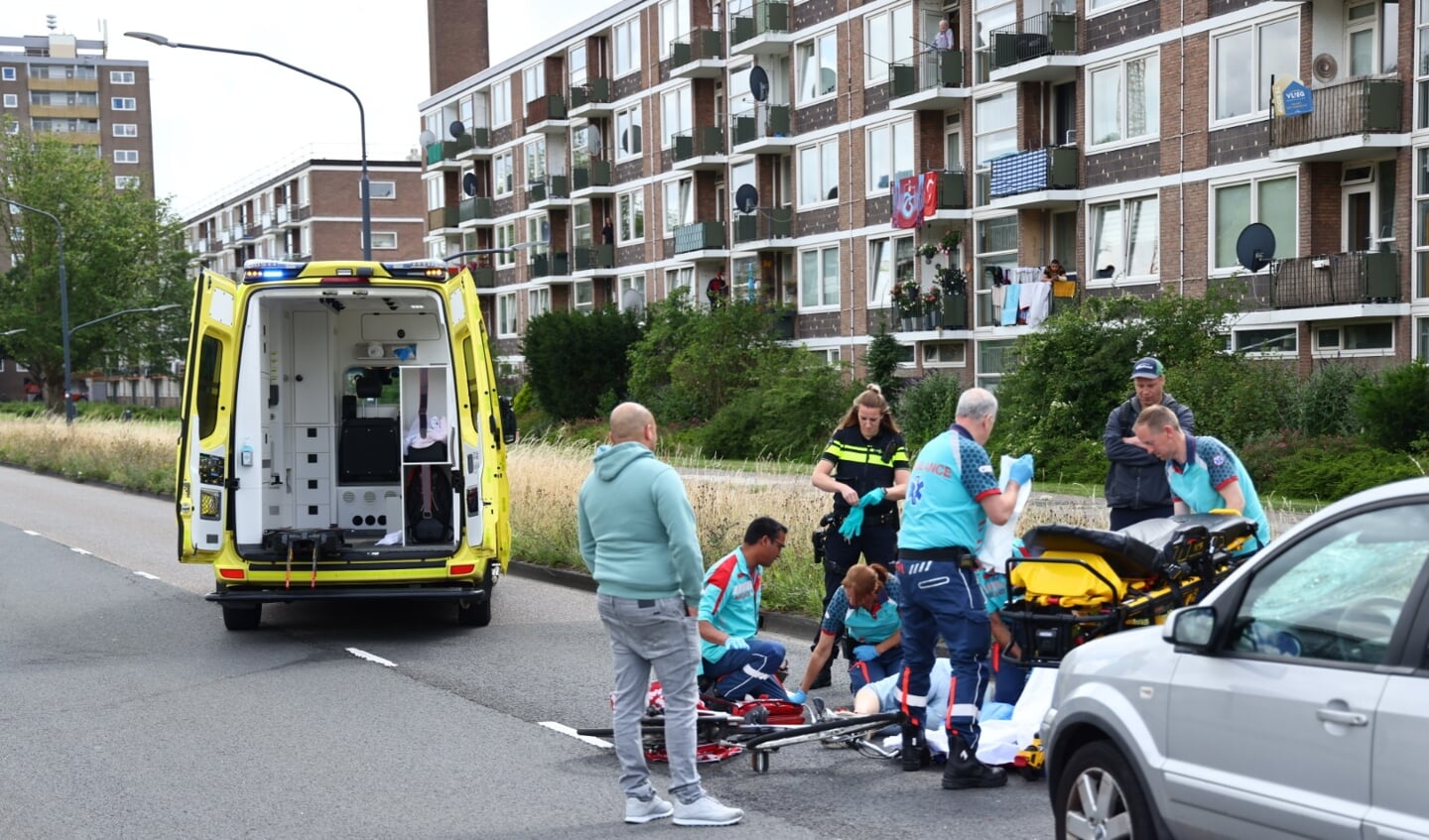 Het slachtoffer is gestabiliseerd en naar het ziekenhuis gebracht.
