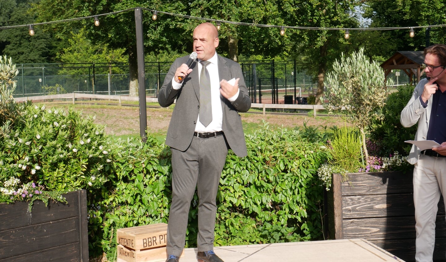 Wethouder Werner van Damme (VVD) sprak zich tijdens het Zomerontbijt bij Estate & Padel Club & Tennispark Welgelegen uit voor een goede samenwerking tussen de gemeente en de BBR.