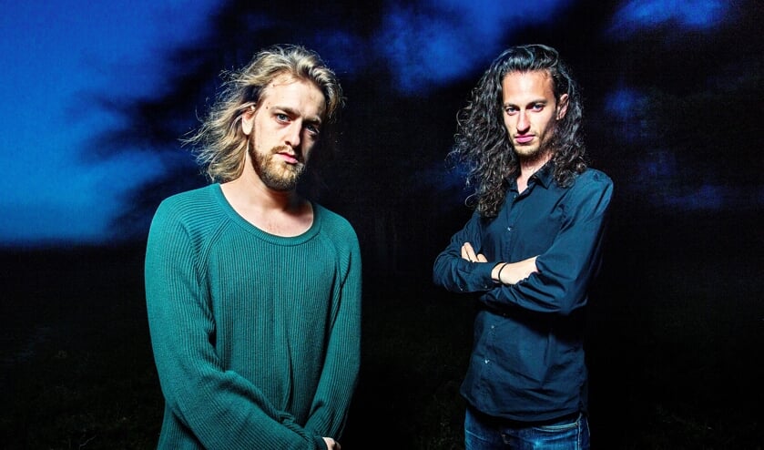 Toetsenist Niels Broos en drummer Jamie Peet