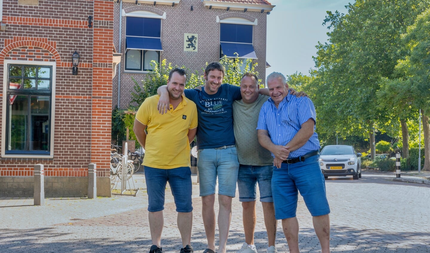 Pascal Keizer, Ruben Gieling, Mark Kroon en Arjan Blokker hebben weer zin in drie dagen ouderwetse kermis!