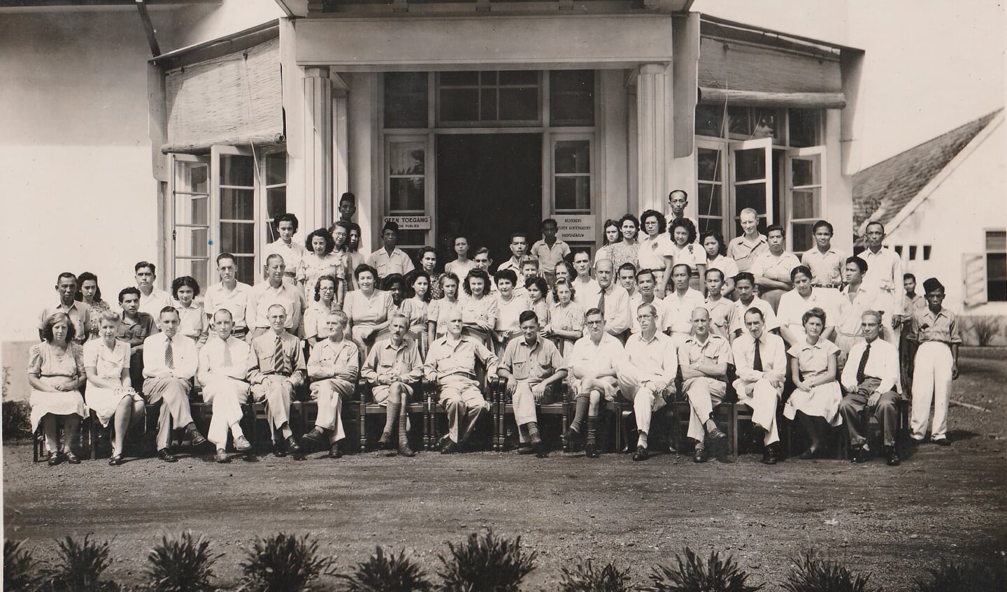 Foto gemaakt in Nederlands-Indië, 31-12-1947.