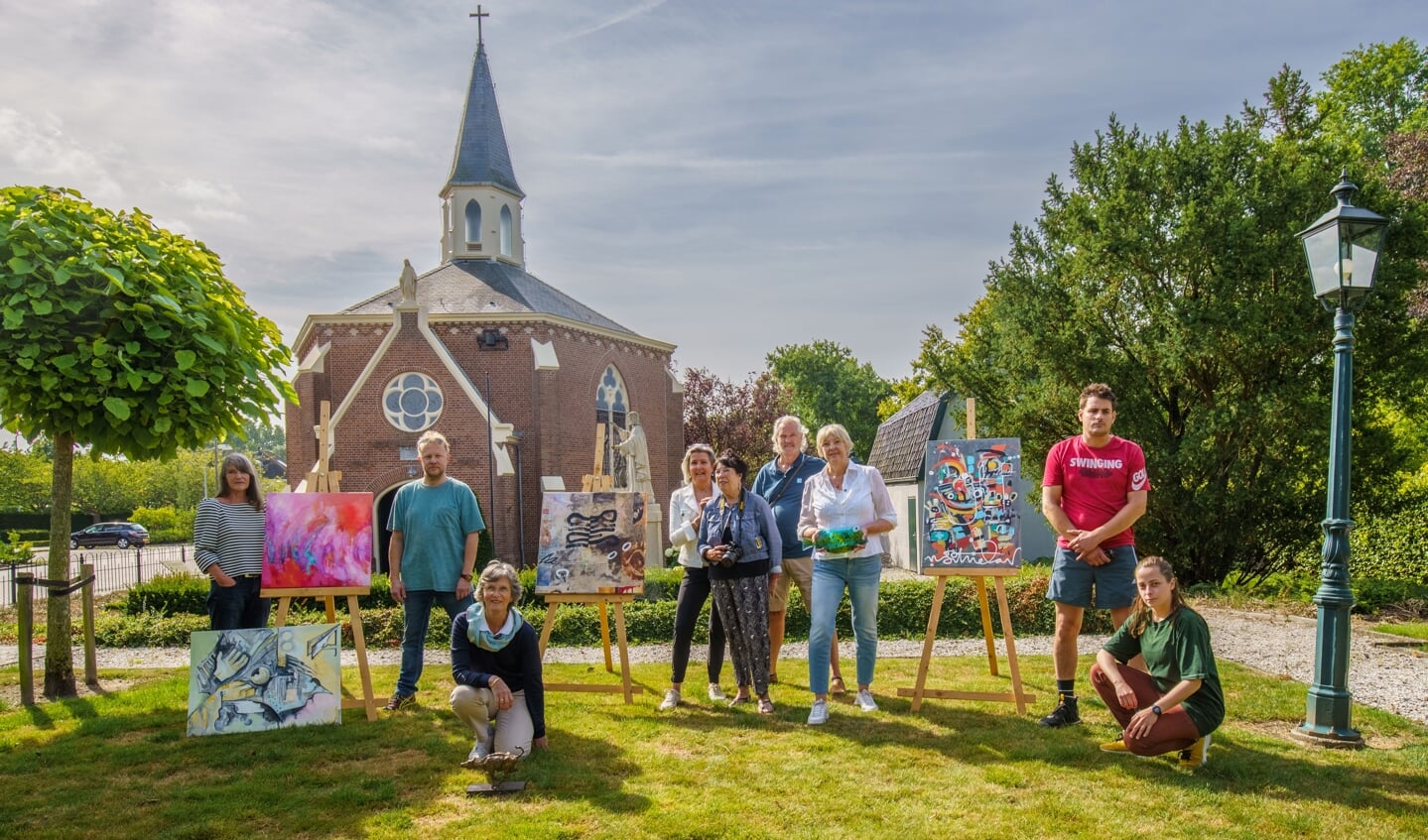 De deelnemers van de Art Route Zwaag.